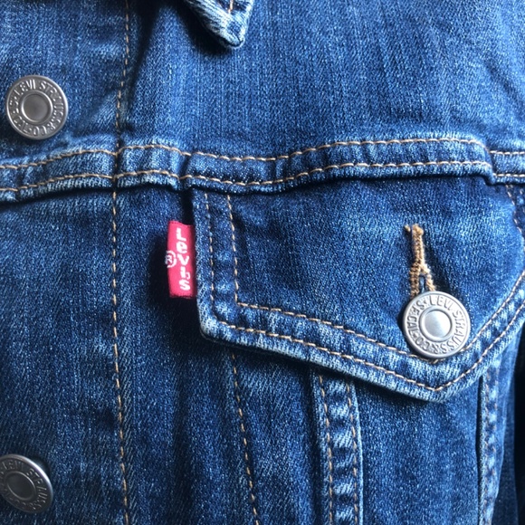 Levi's Original Trucker Jean Jacket - Picture 5 of 7